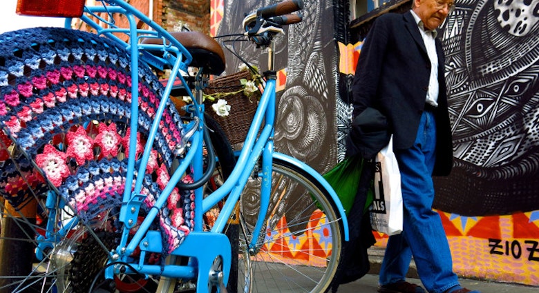 Graffiti on Hanbury St, off Brick Lane © Amy Laughinghouse / Lonely Planet