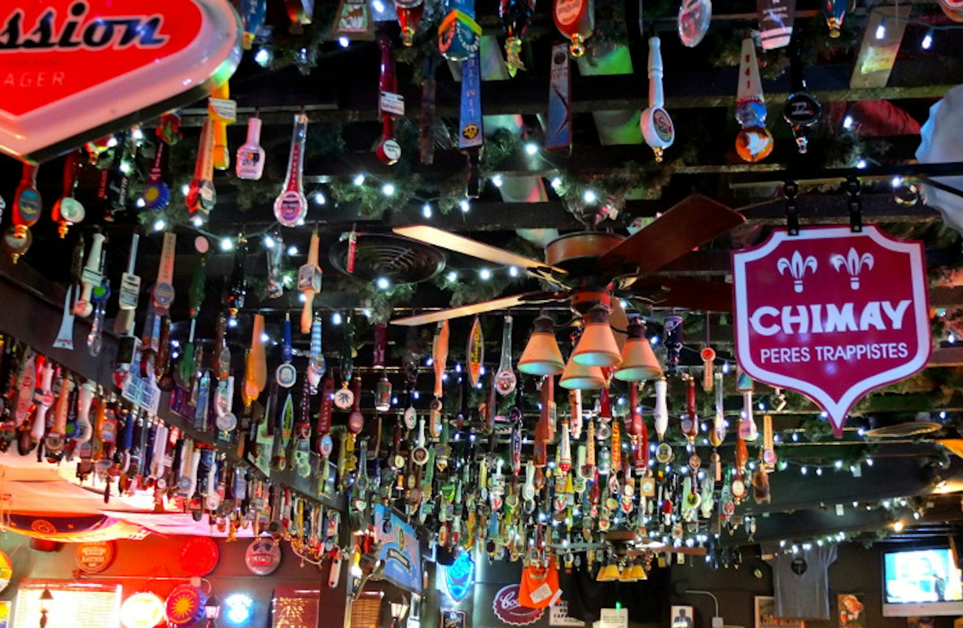 Beer taps cover the ceiling at Hamilton's Tavern. Image by Sarah Gilbert / Lonely Planet
