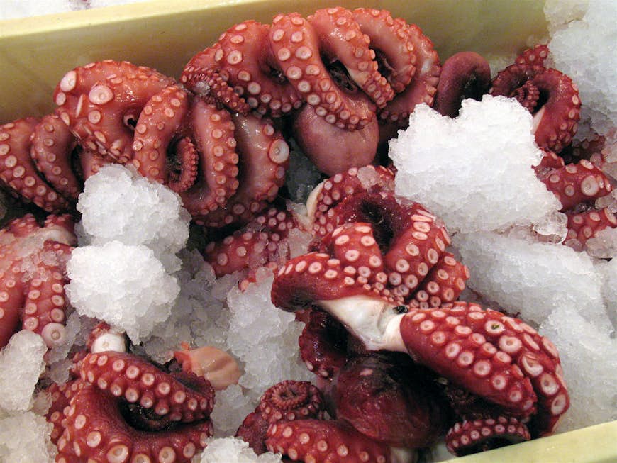Octopus at Tsukiji Market. Photo by Jer Thorp / CC BY-ND 2.0