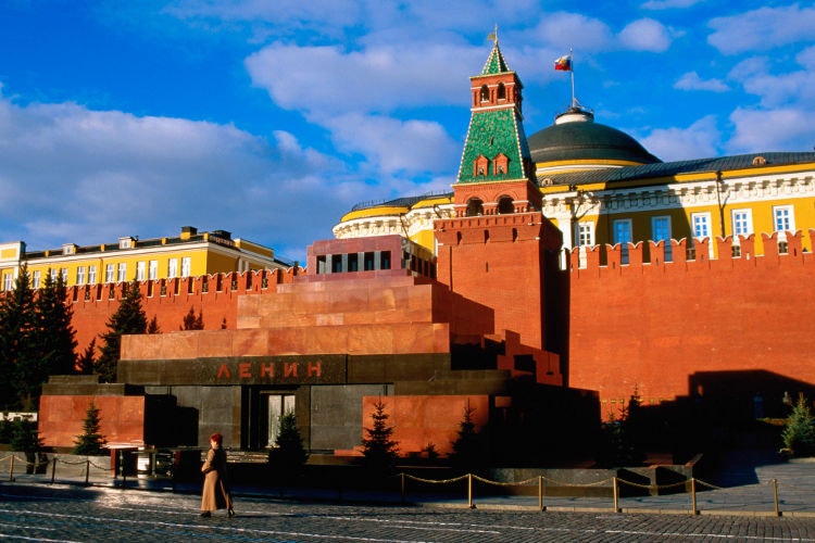 Lenin's Tomb, Senate Tower and the Senate, Red Square. Image by Jonathan Smith / Getty Images