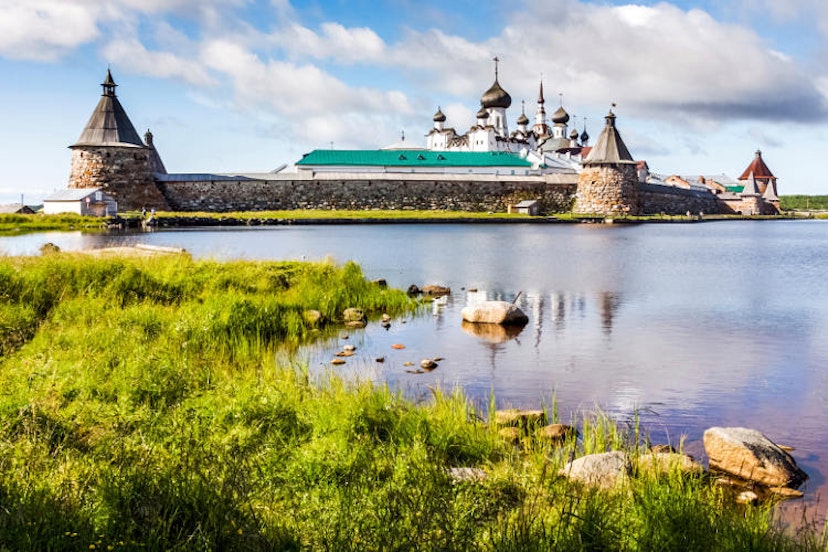Russian Orthodox Solovetsky Monastery in Solovetsky Islands. Image by Mordolff / Getty Images