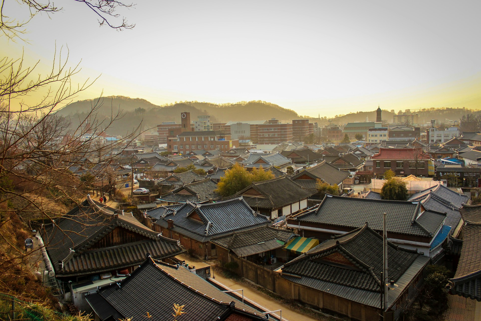Rooftops of Jeonju's hanok village. Image by Chris Anderson / CC BY-SA 2.0