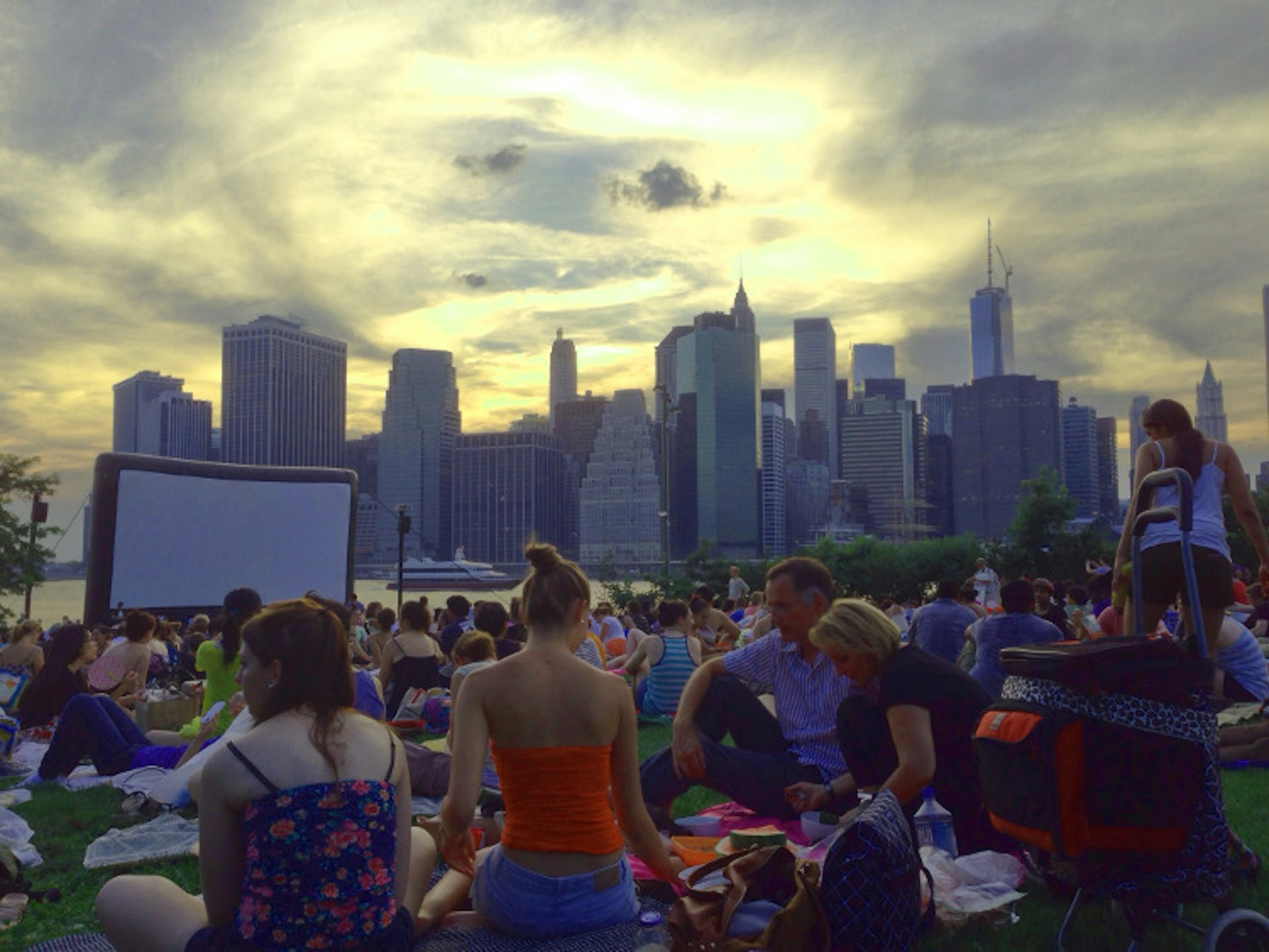 Movie with a view in Brooklyn Bridge Park. Image by Matt Stabile / CC BY 2.0