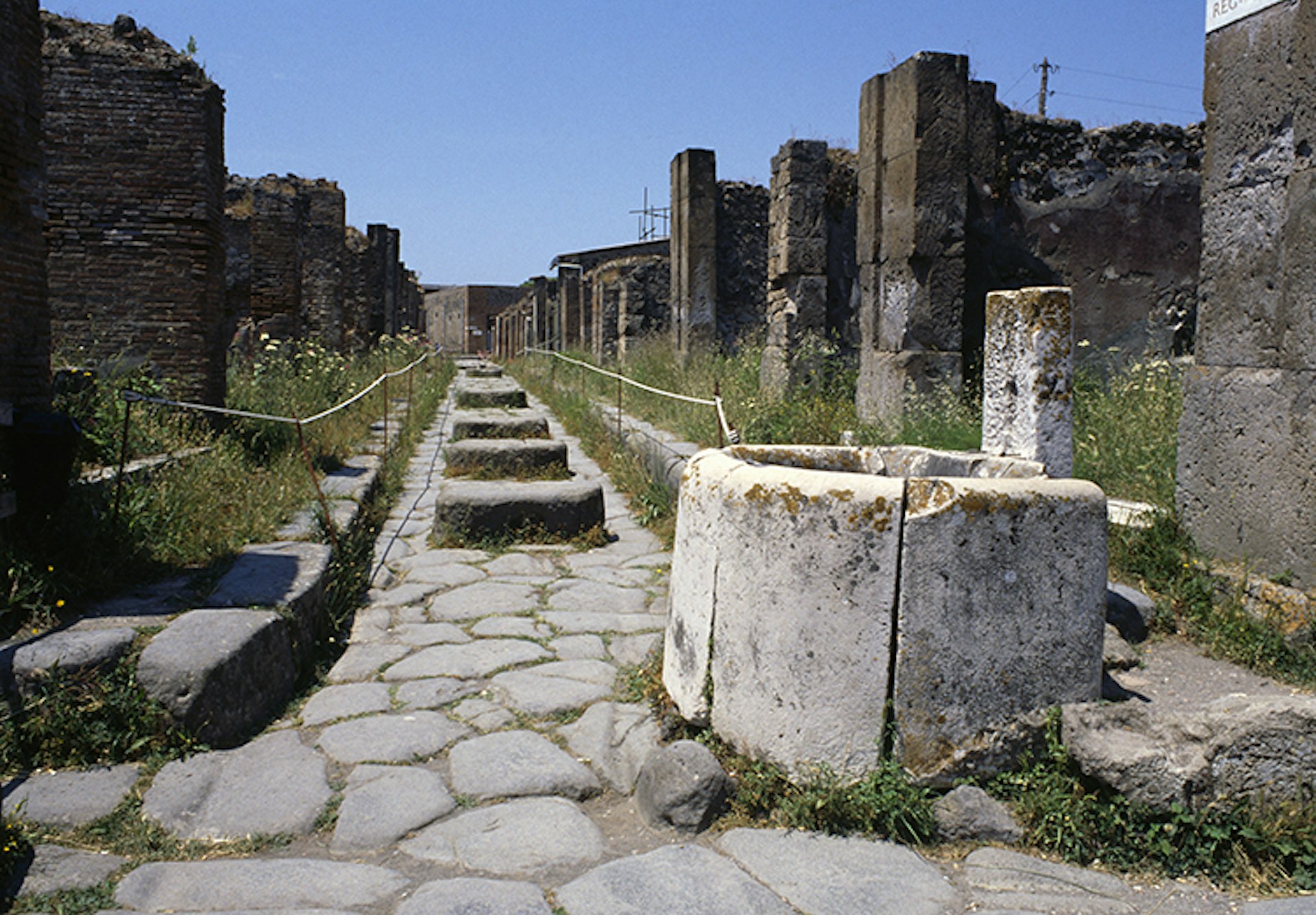 Pompeii's buildings, and even some of its inhabitants, were eerily well preserved at the hour of its doom. Image by De Agostini / Foglia / De Agostini Picture Library / Getty Images
