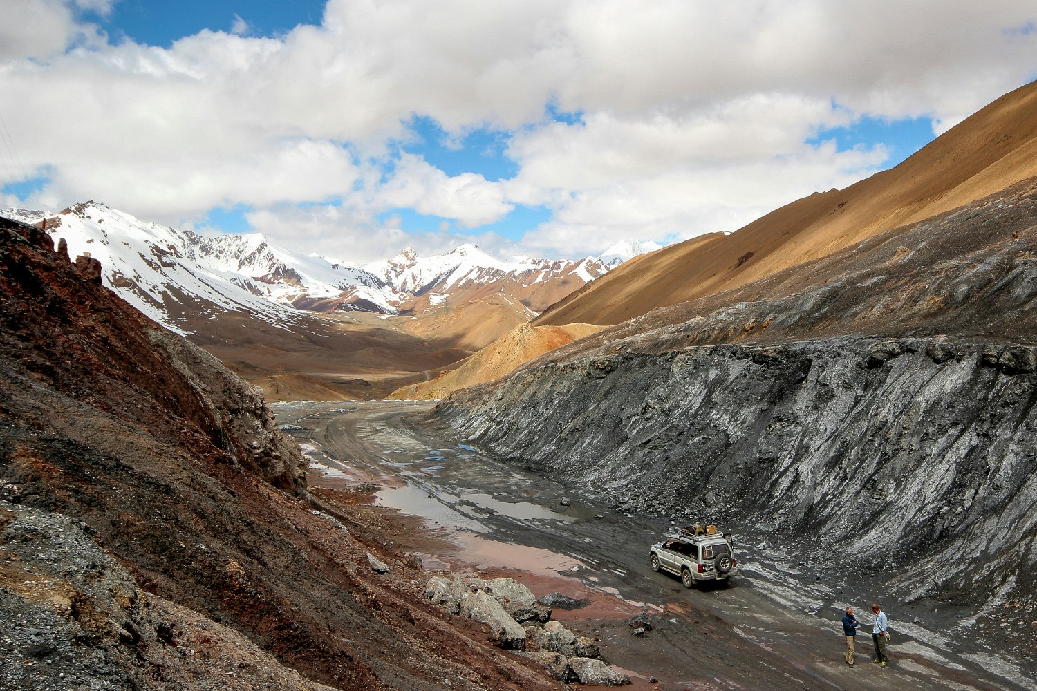 Epic Central Asia road trip: traversing the Pamir Highway. Image by Stephen Lioy / Lonely Planet