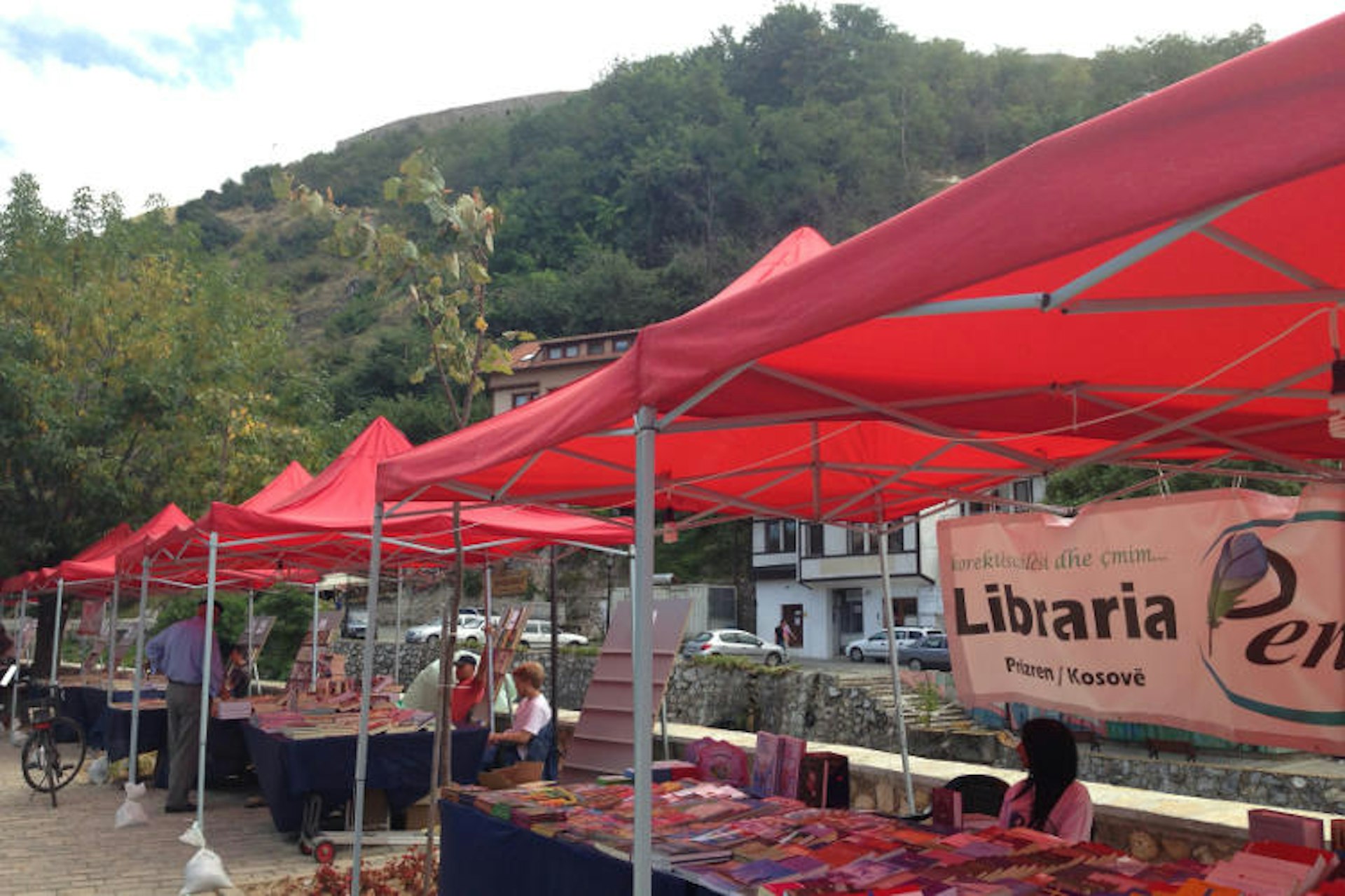 Dokufest and booksellers mark the cultural summer in Prizren. Image by Brana Vladisavljevic / Lonely Planet