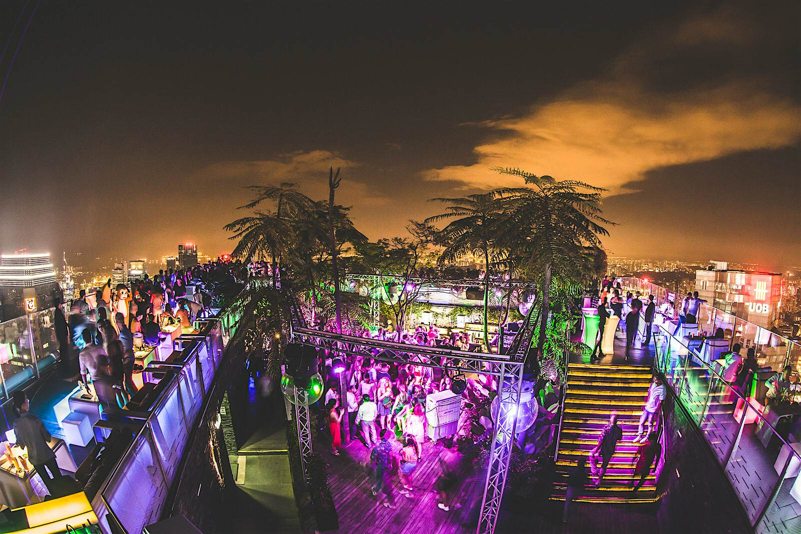 Singapore S Best Rooftop Bars And Bars With A View Lonely Planet