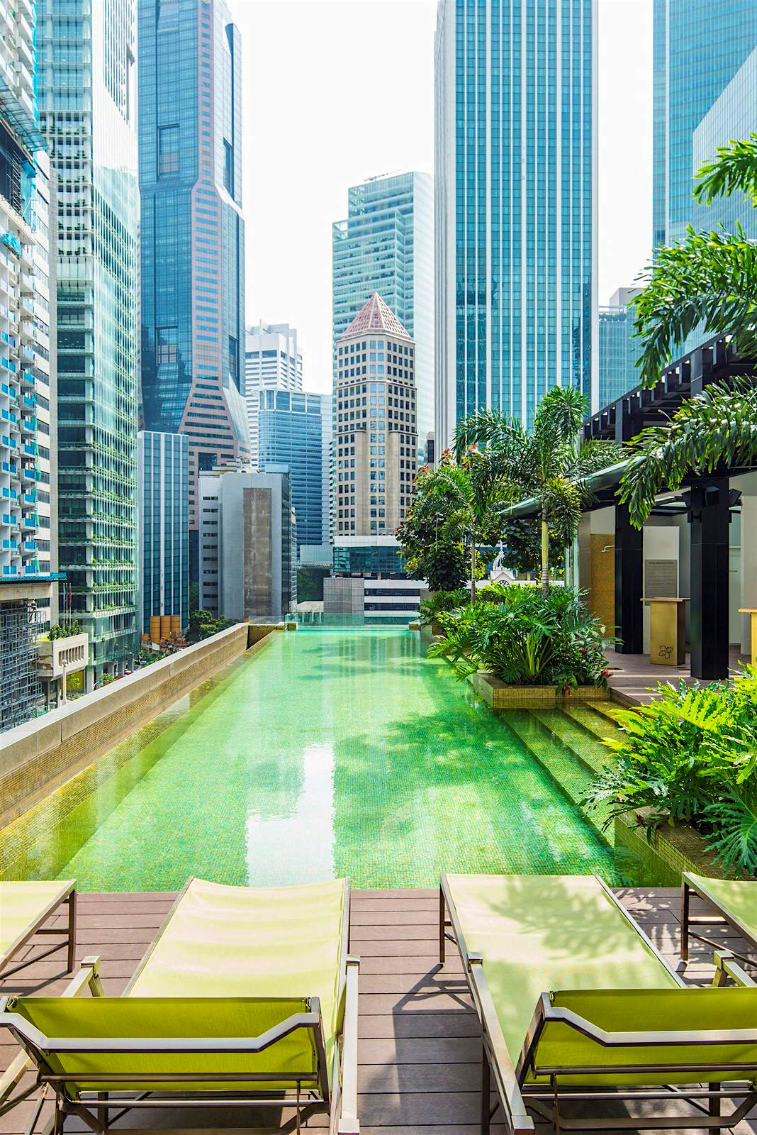 Singapore S Best Rooftop Bars And Bars With A View Lonely Planet