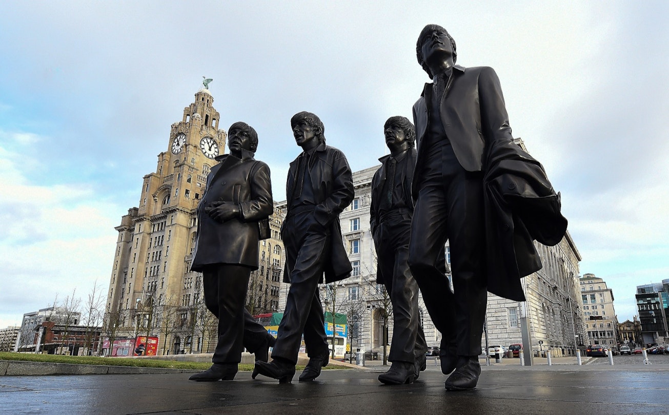 beatles tour of liverpool