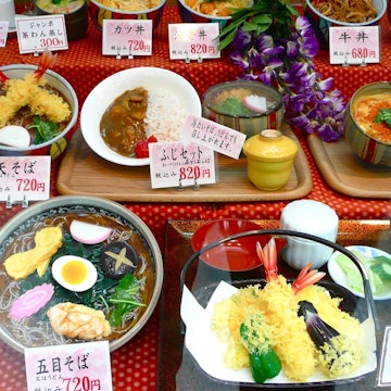 Features - japan-restaurants-plastic-food