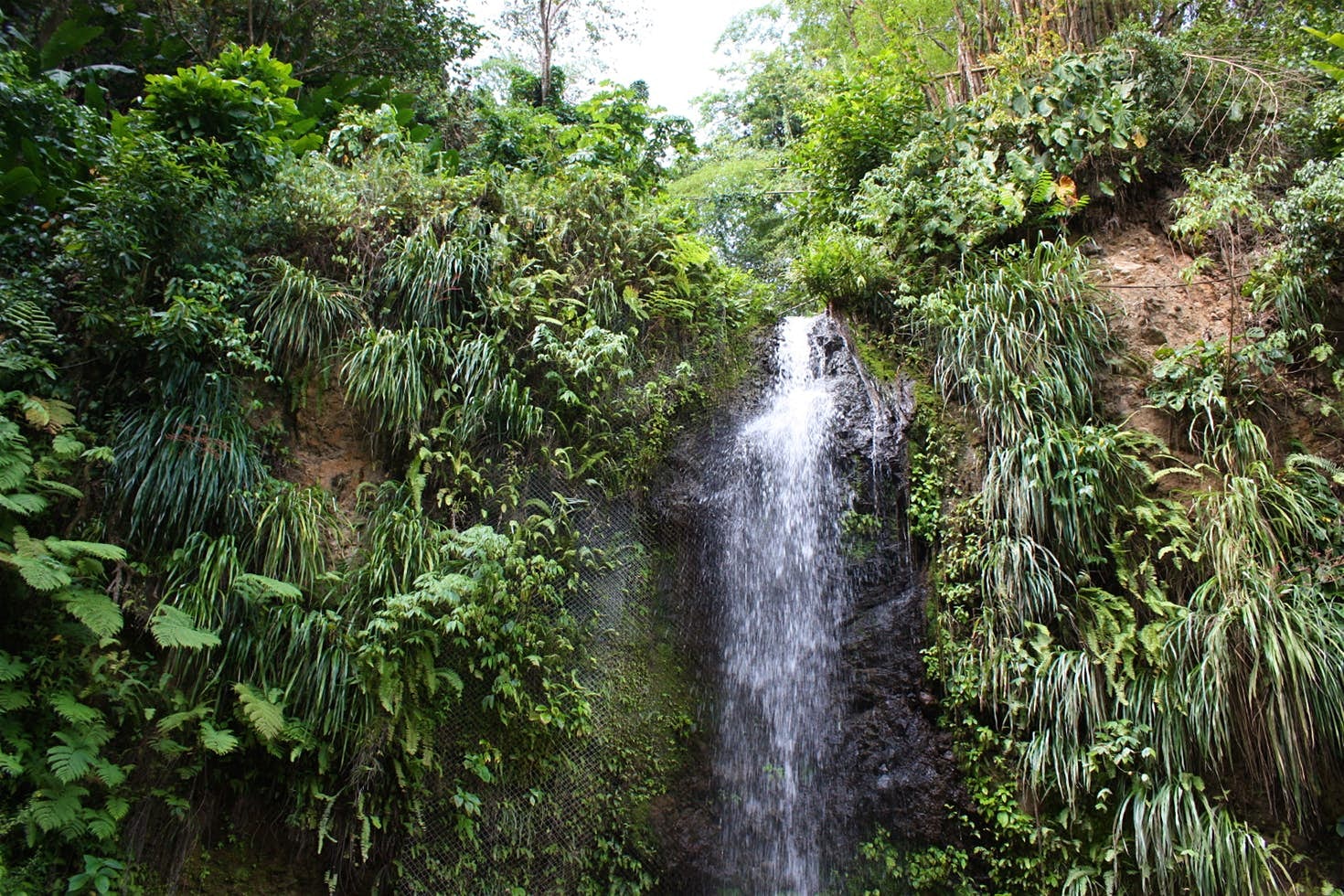 Toraille waterfall: great for a post-activity plunge © Lorna Parkes / Lonely Planet