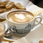 Italians only drink cappuccino in the morning