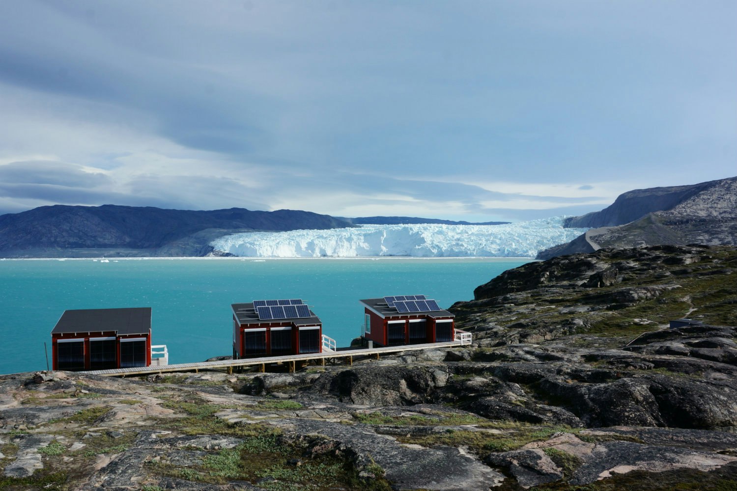 Glacier Lodge Eqi - solar powered huts Anita Isalska 