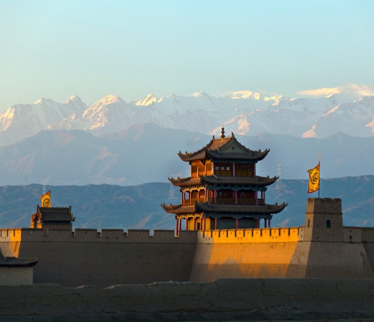 The end of the Great Wall at Jiayuguan © View Stock / Getty Images