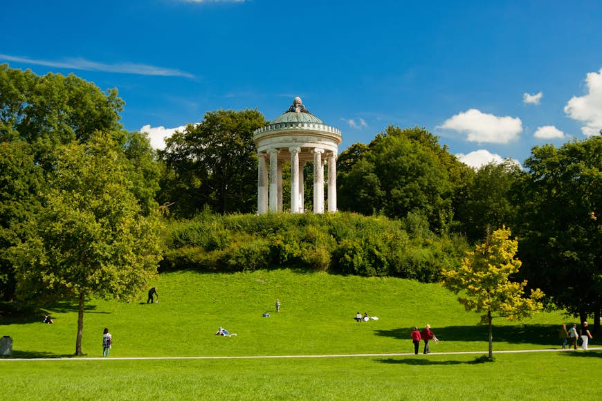 The Monopterus monument in Munich's Englischer Garten © clearlens / Shutterstock Images