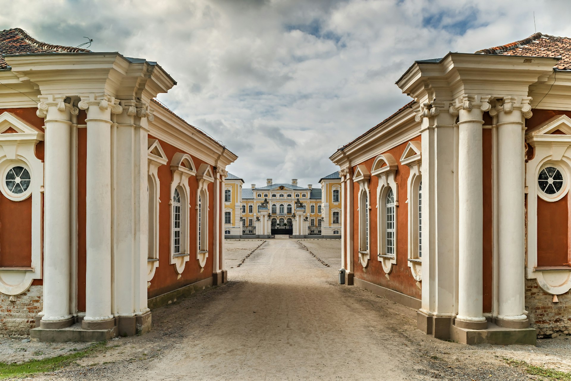 rundale-palace-1500-cs