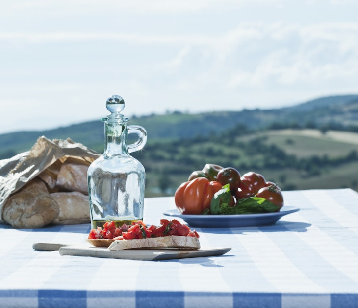 Tuscany combines delicious fresh flavours with breathtaking landscapes
