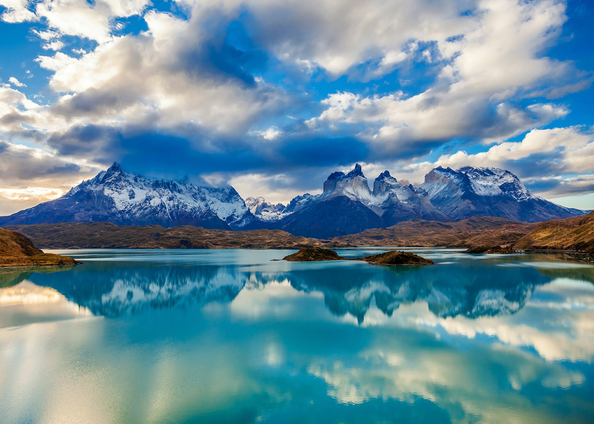 Torres del Paine National Park © saiko3p / Shutterstock 
