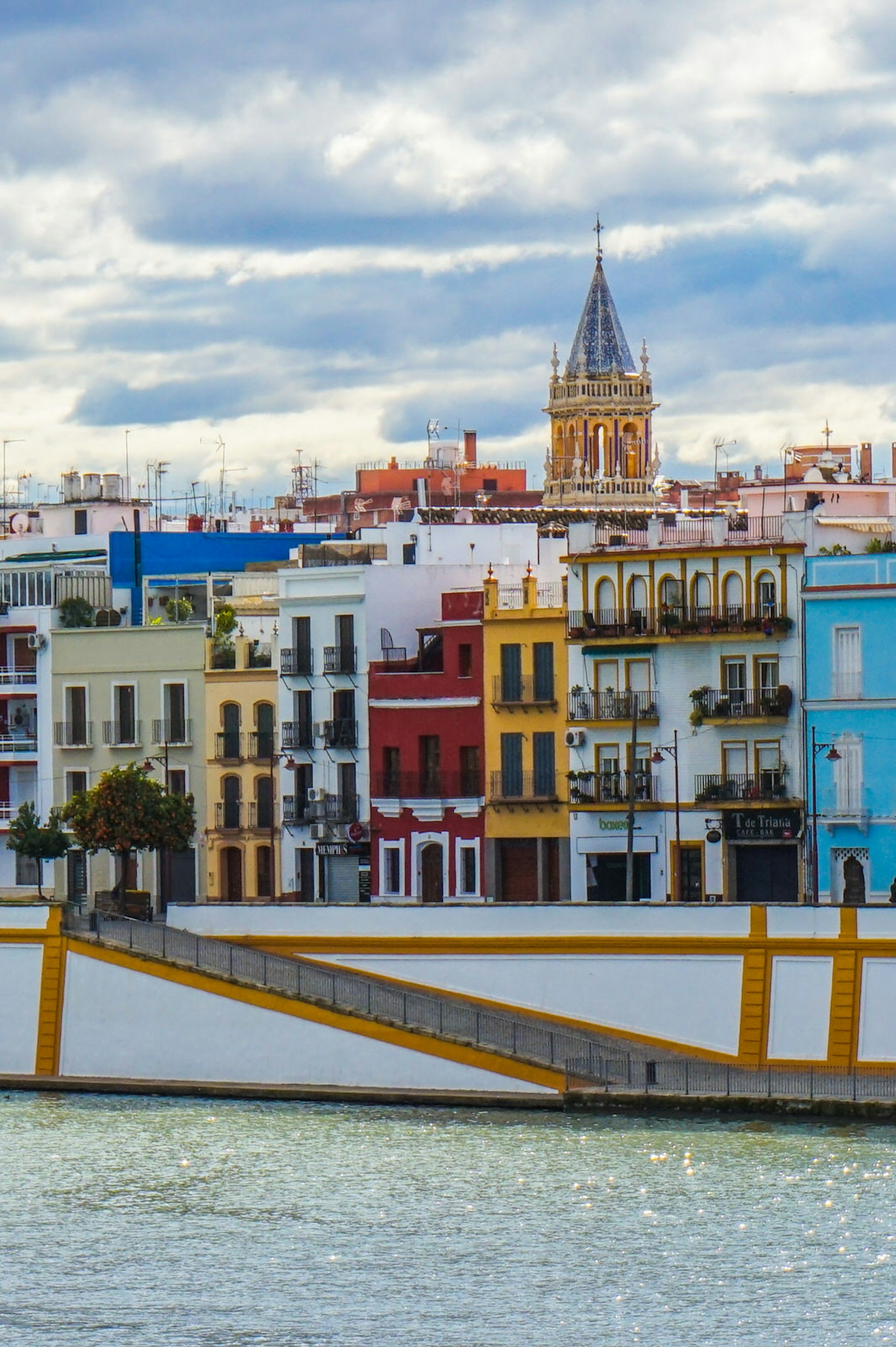 View of Calle Betis facing the Guadalquivir River © Brendan Sainsbury / Lonely Planet
