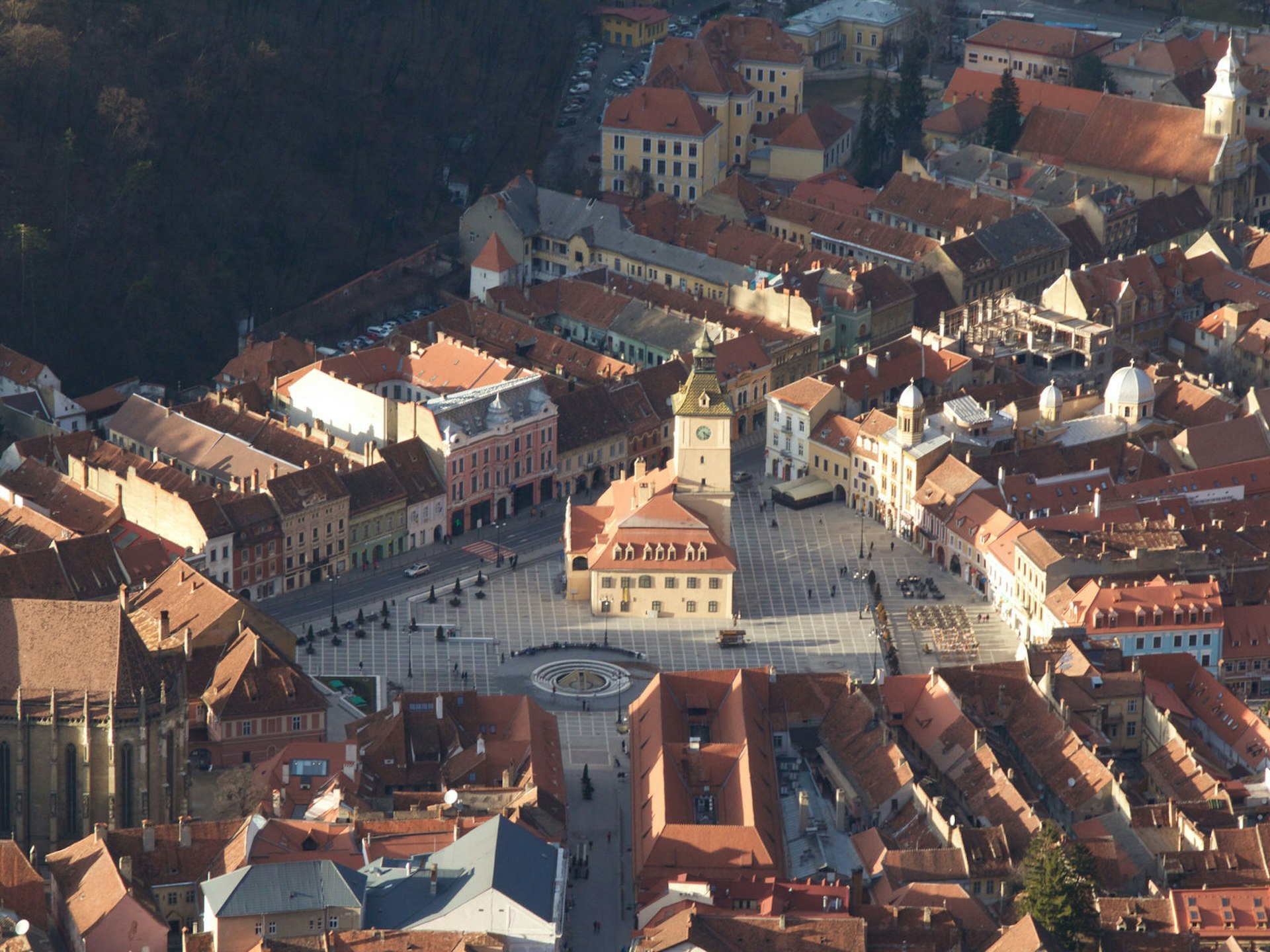 The medieval centre of Braşov seen from Mt Tâmpa © Nellie Huang / Lonely Planet