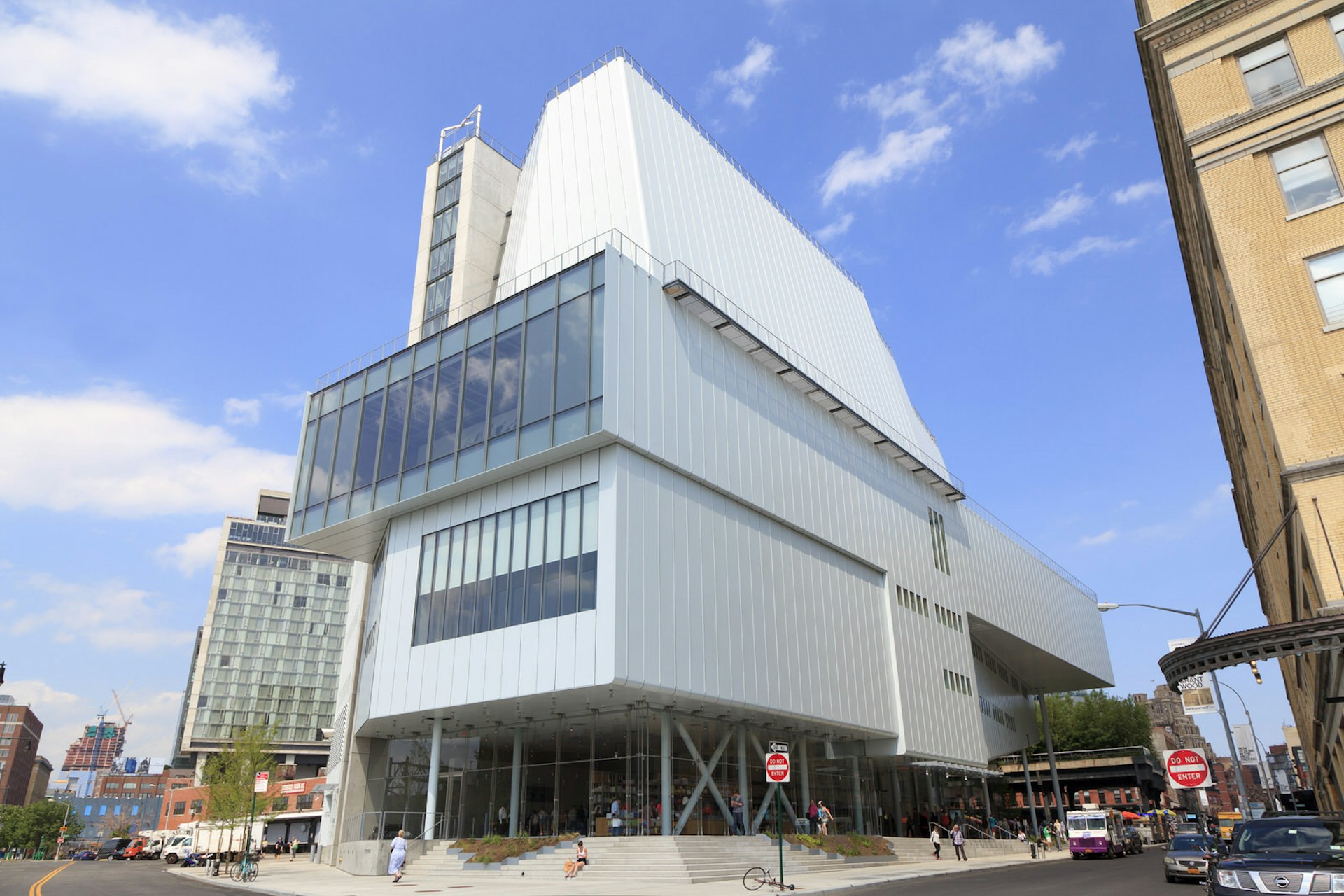The Whitney occupies a prime spot in New York's fashionable Meatpacking District © Osugi / Shutterstock