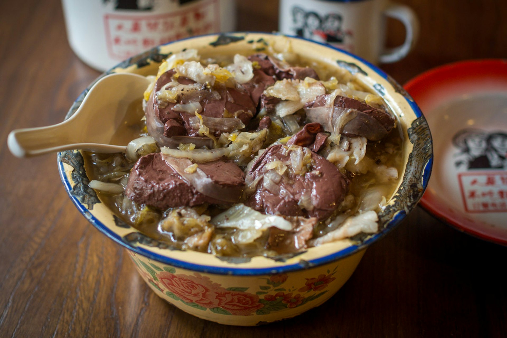 Sauerkraut stew: suancai zhupai. Image by Tom O'Malley / Lonely Planet
