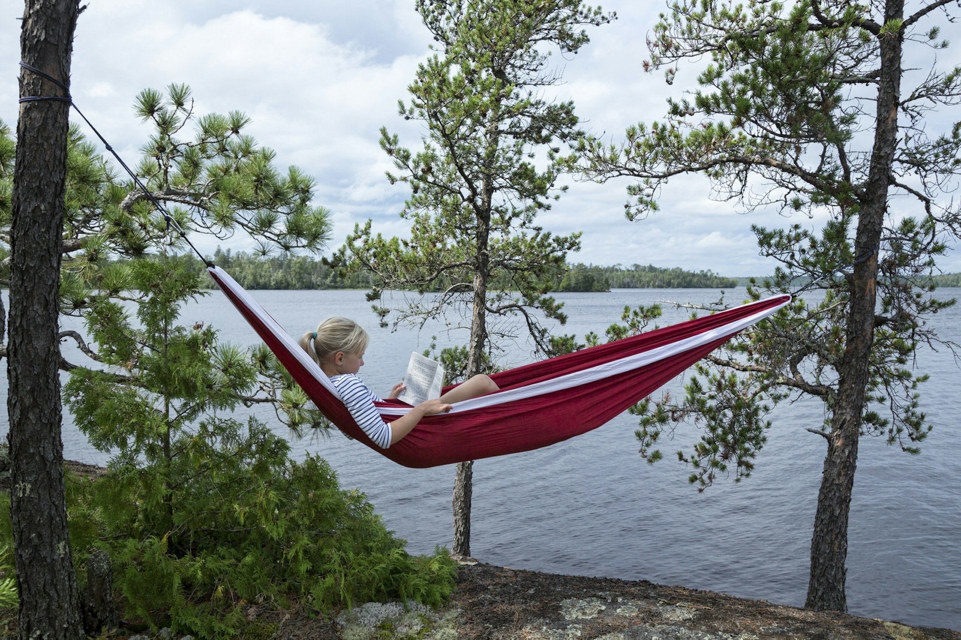 Homework’s so much more appealing when it’s done from a hammock © Per Breiehagen / Getty Images