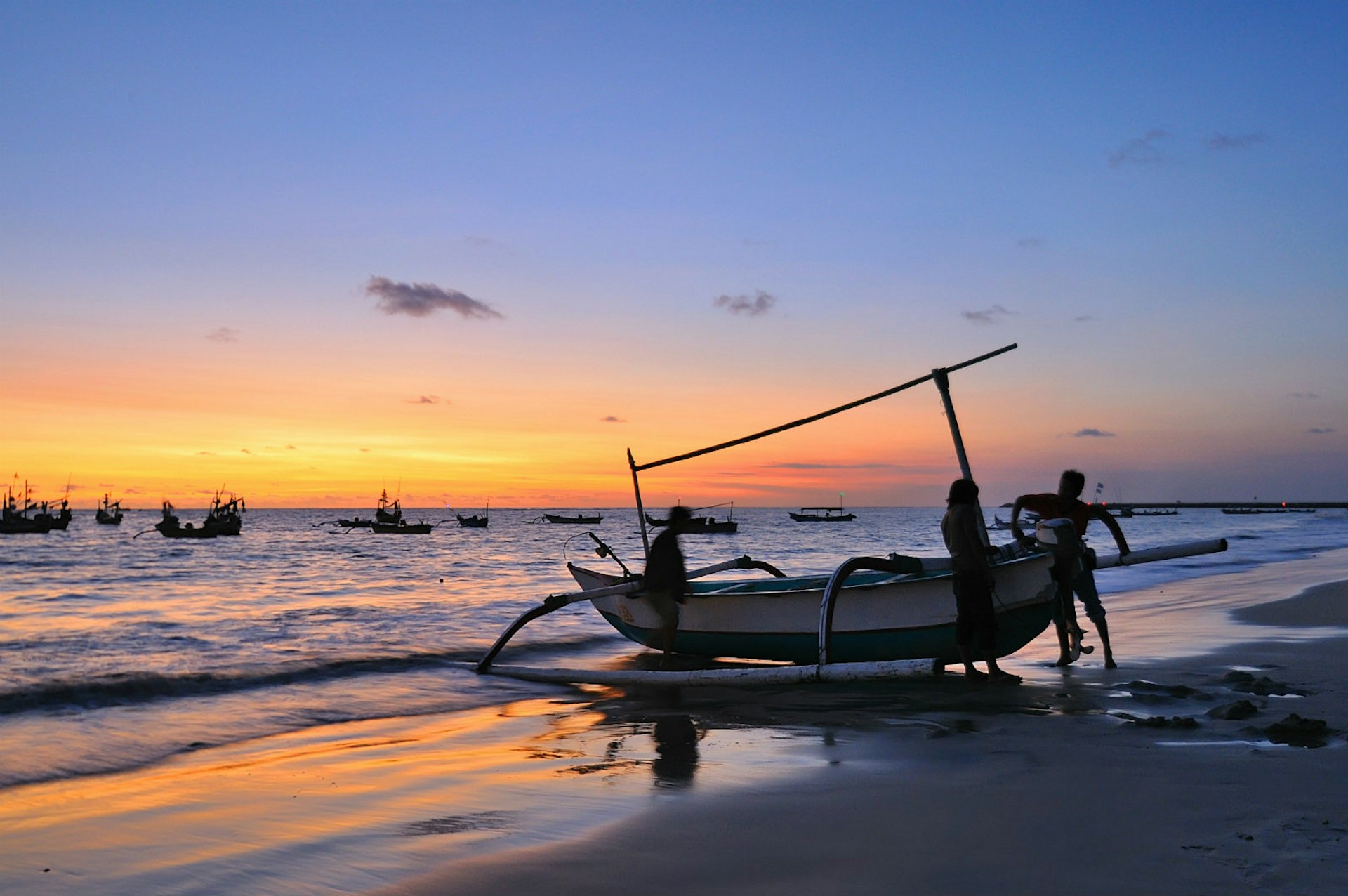 Jimbaran Beach, Bali © fiftymm99 / Getty Images