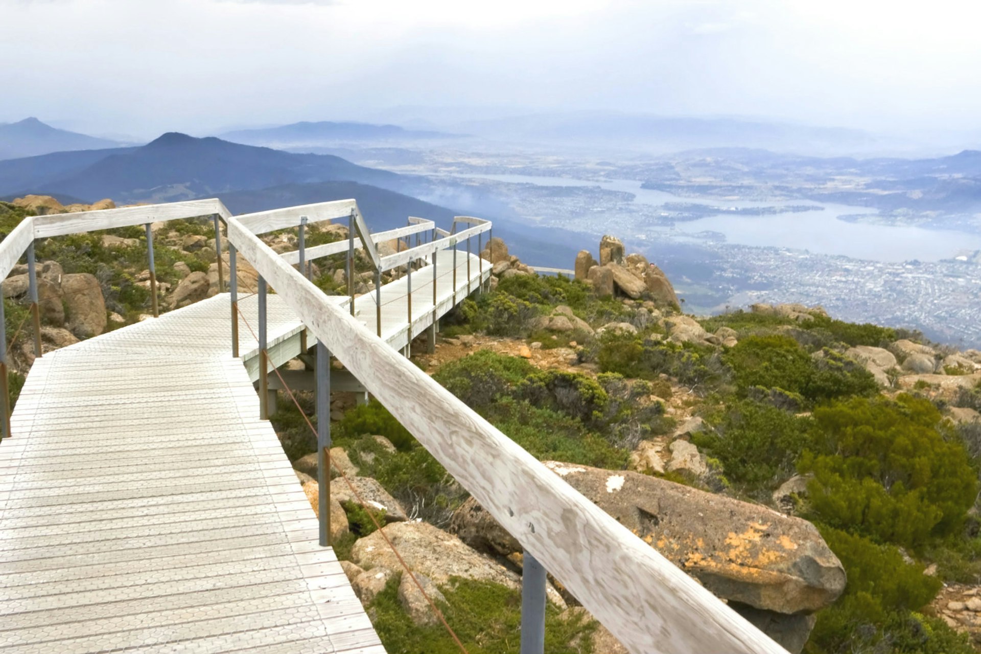 Get magnificent views of Tasmania from Mt Wellington, Hobart © STEFAN WILKSCH / Getty Images