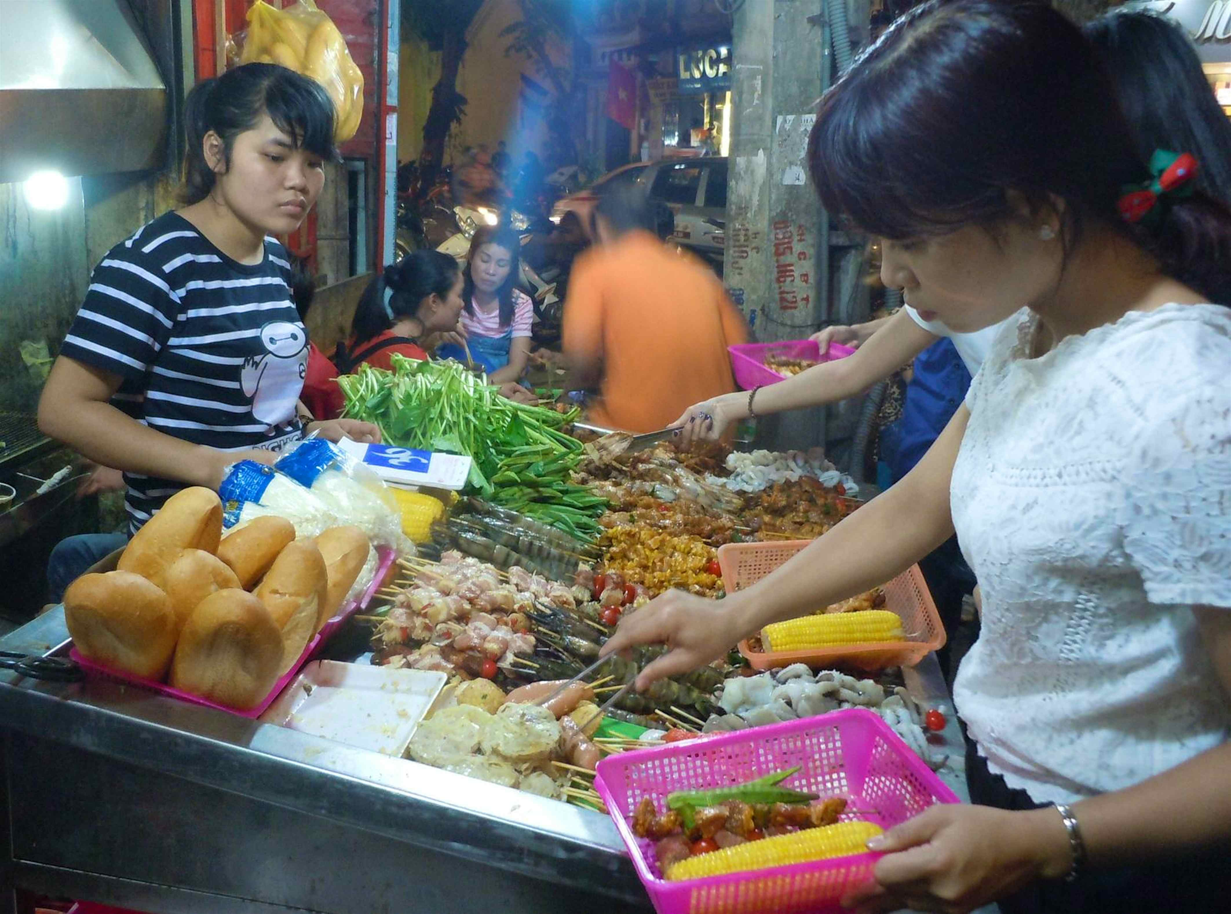 street food tour hanoi rezensionen