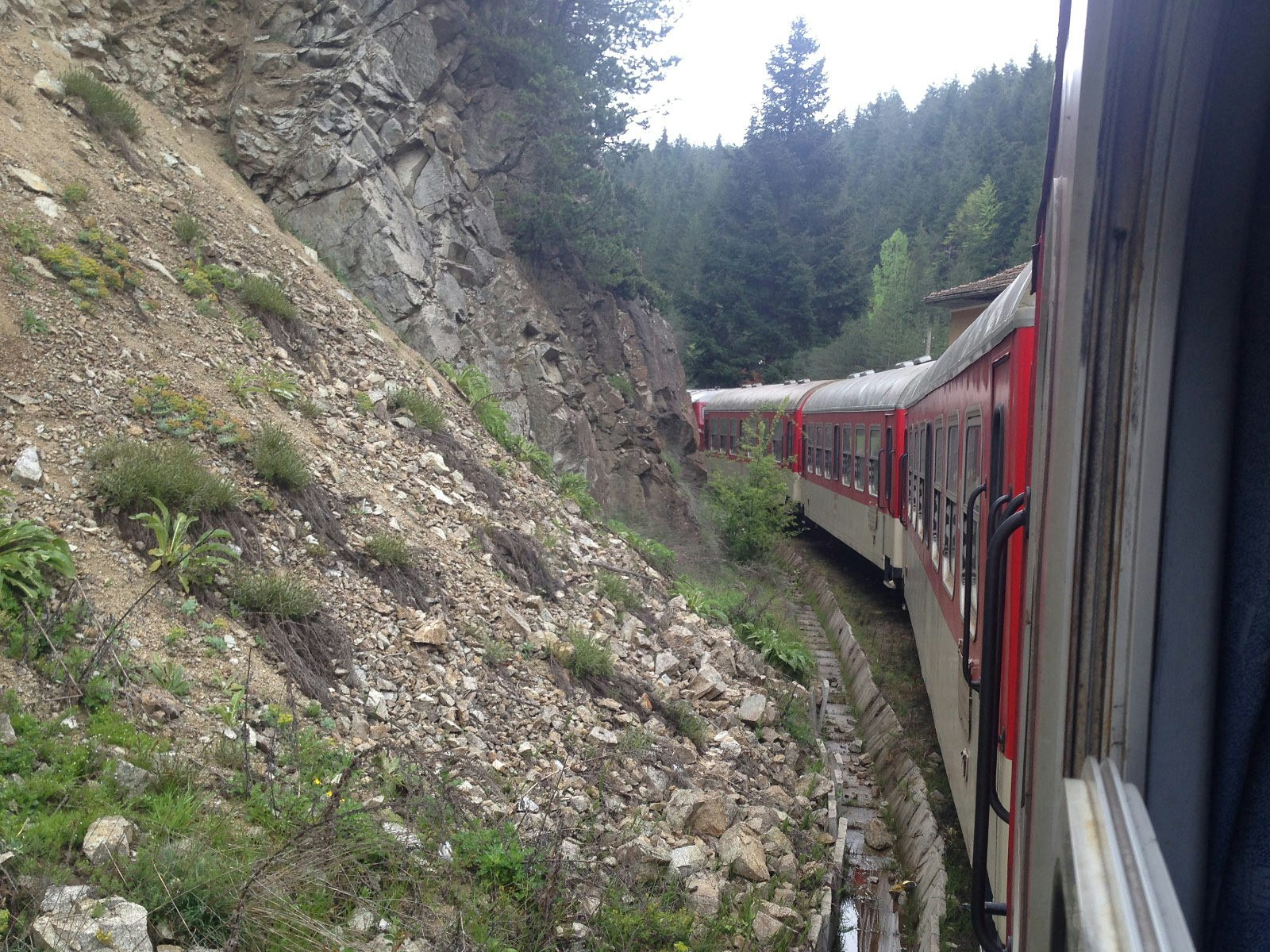 The Septemvri–Dobrinishte narrow-gauge railway © Brana Vladisavljevic / Lonely Planet