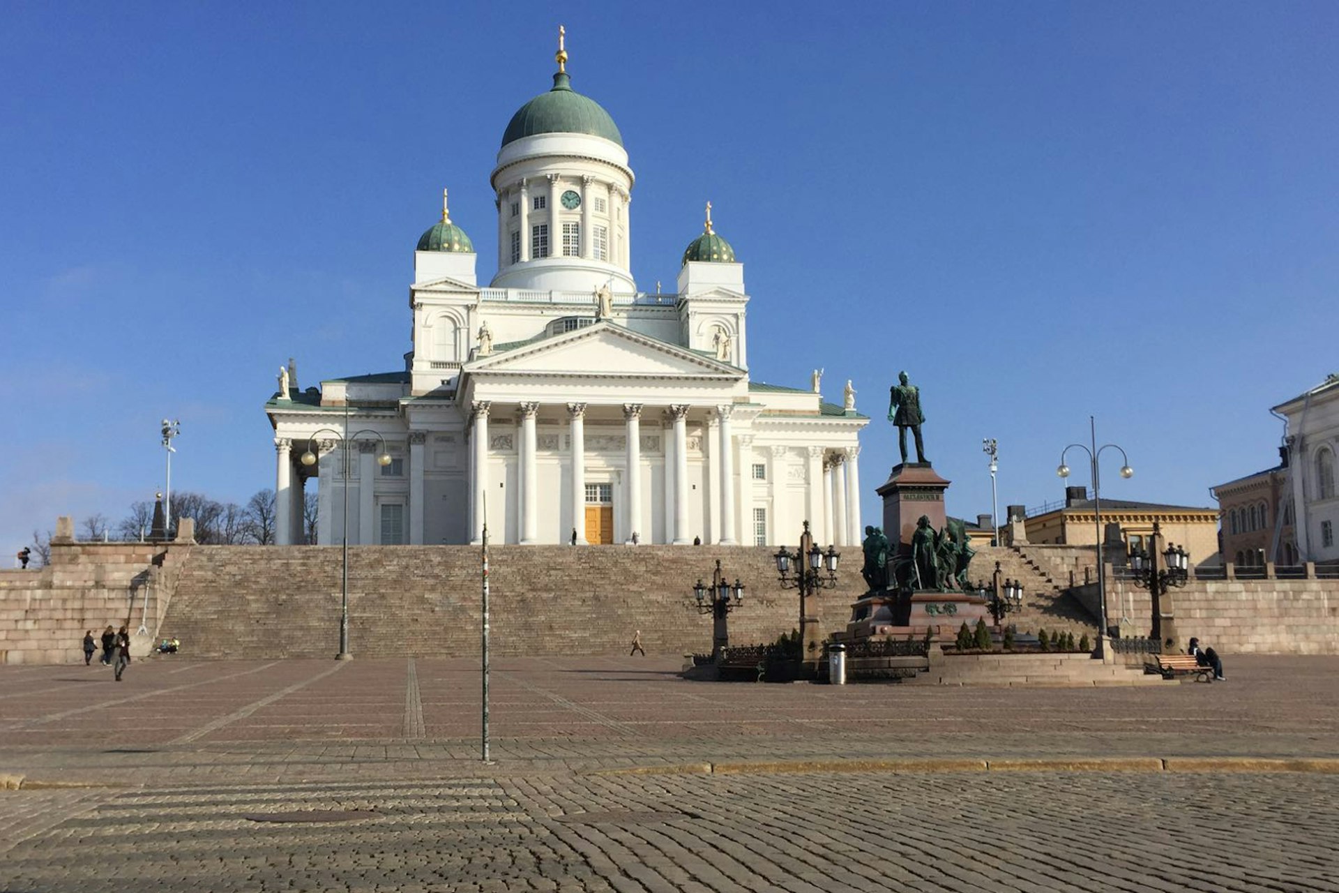 helsinki-cathedral-1500-cs