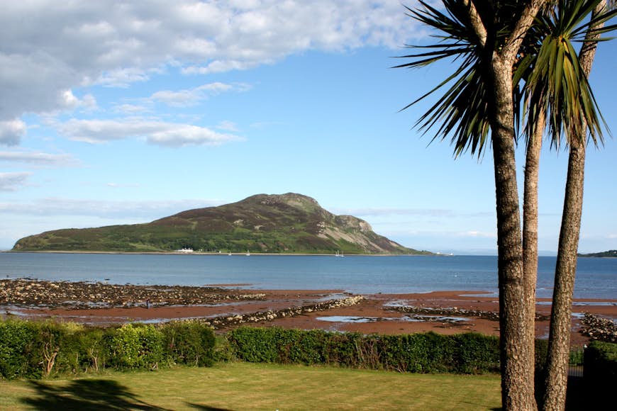 Seal Shore has views of Holy Isle, home to a nature reserve and Buddhist community © David Else / Lonely Planet