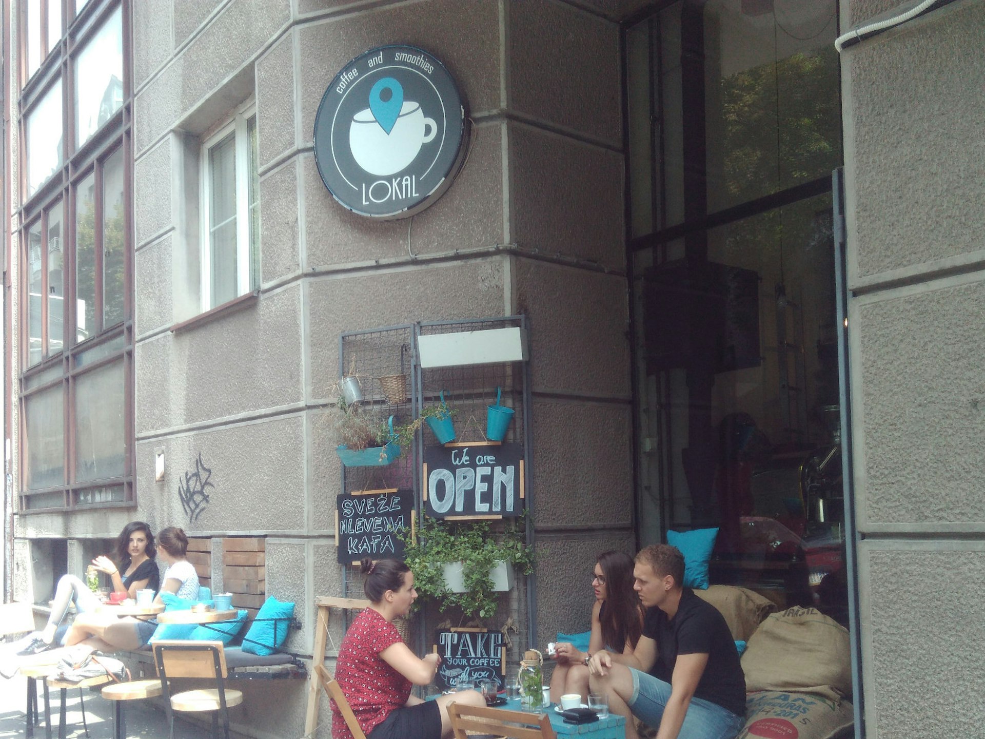 Lokal coffee roasters in Belgrade's Vracar quarter © Ivan Kovanovic / Lonely Planet