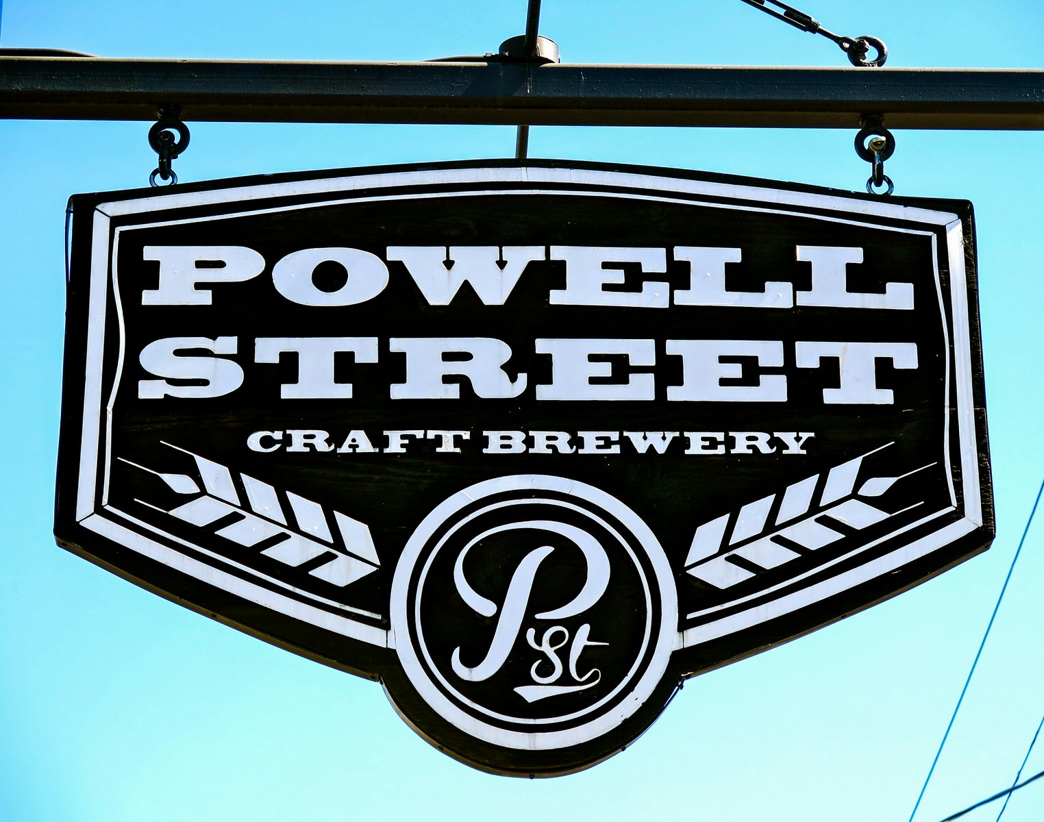 Popular Powell Street Brewing had to upgrade to a larger space soon after opening © John Lee / Lonely Planet