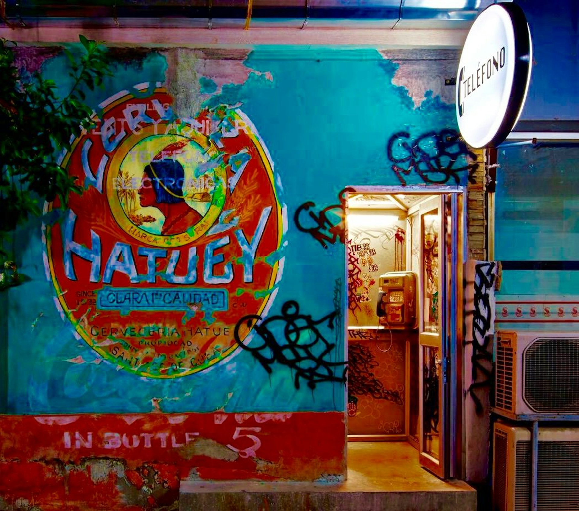 Call ahead to get the passcode of the day to enter Havana Social. © Ashley Niedringhaus / Lonely Planet