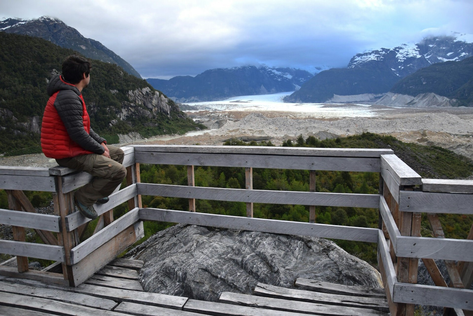 The Glacier Exploradores Overlook provides a great view of the surrounding landscape © Mark Johanson / Lonely Planet