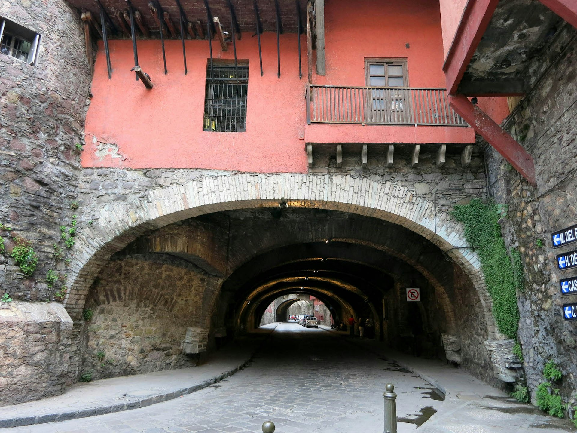 Guanajuato's tunnels are an ingenious solution to navigating the city's many hills Clifton Wilkinson/Lonely Planet