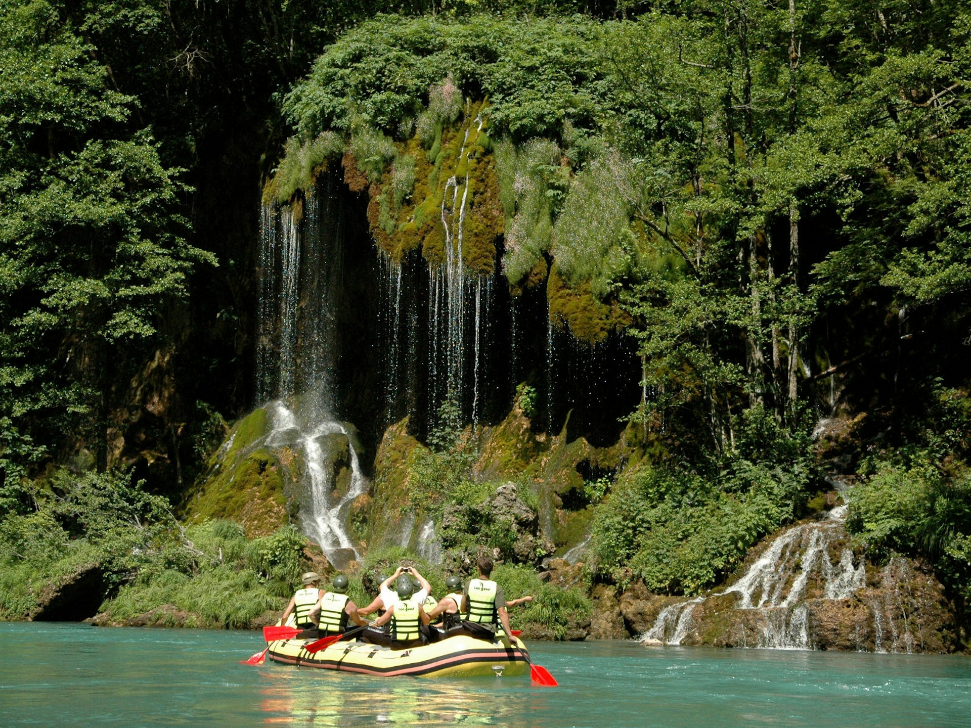 Rafting in the Tara canyon © courtesy of Montenegro National Tourism Organisation