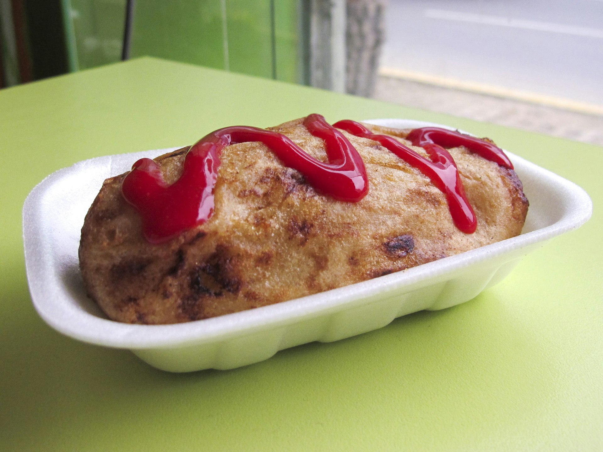 Papa rellena is a fried potato featuring a zesty meat filling © Agnes Rivera / Lonely Planet