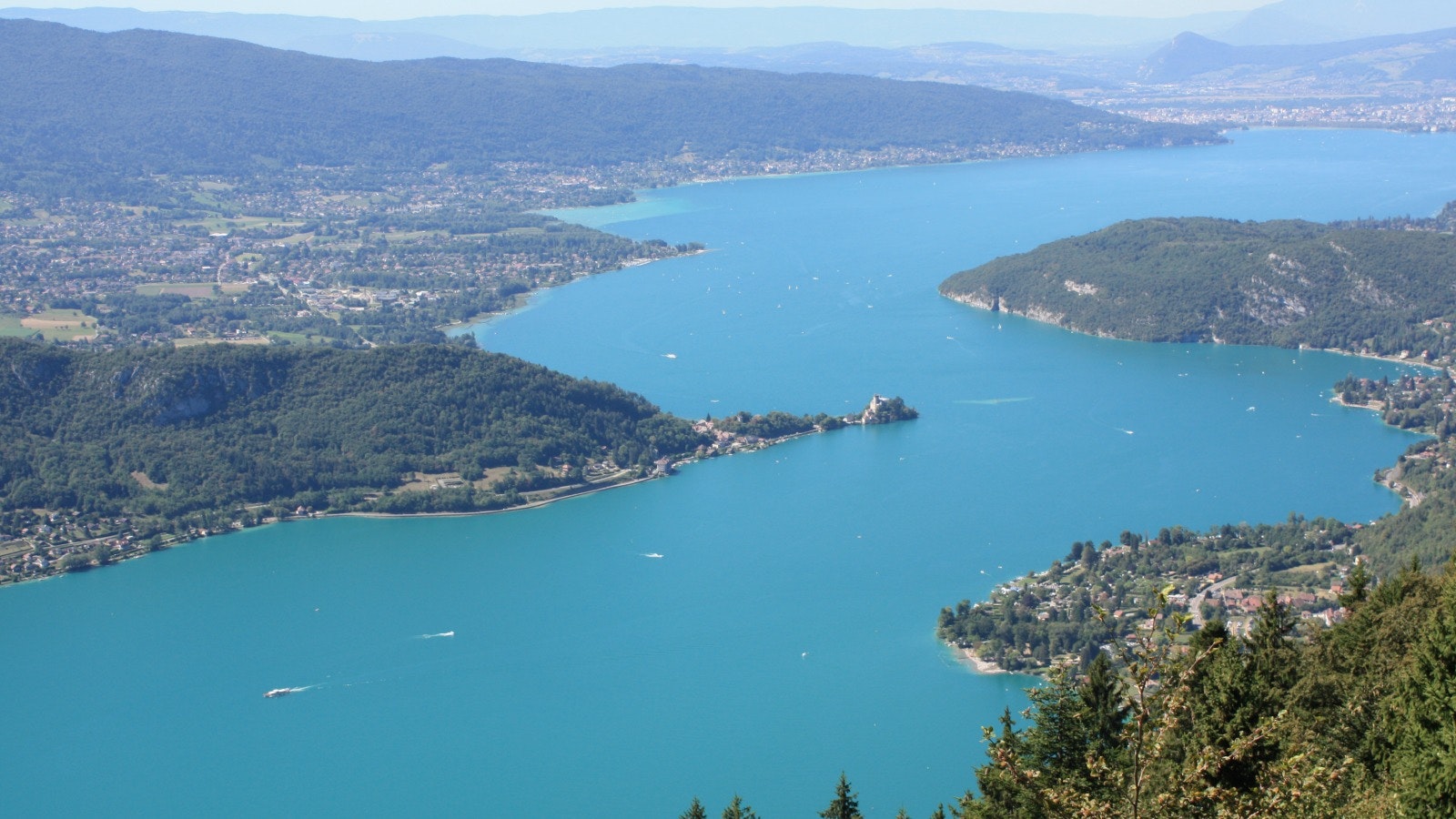 The view of Lake Annecy from Col de la Forclaz. Image © David Else / Lonely Planet