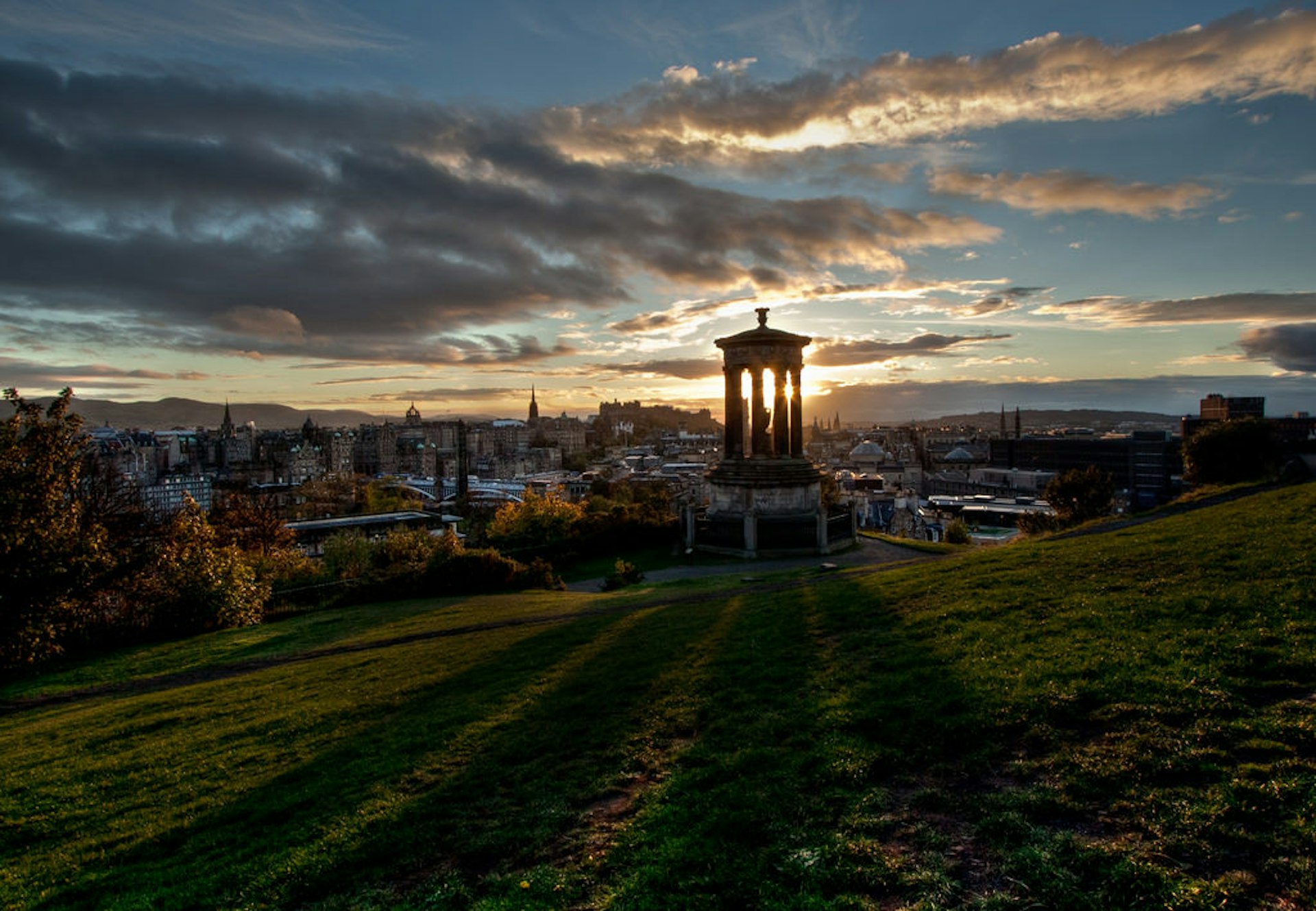 Central Edinburgh stretches out from Calton Hill © bfurbush / Budget Travel 
