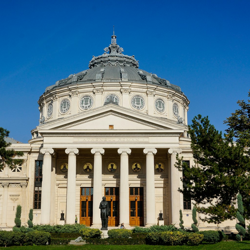 Romanian Athenaeum © Monica Suma / Lonely Planet