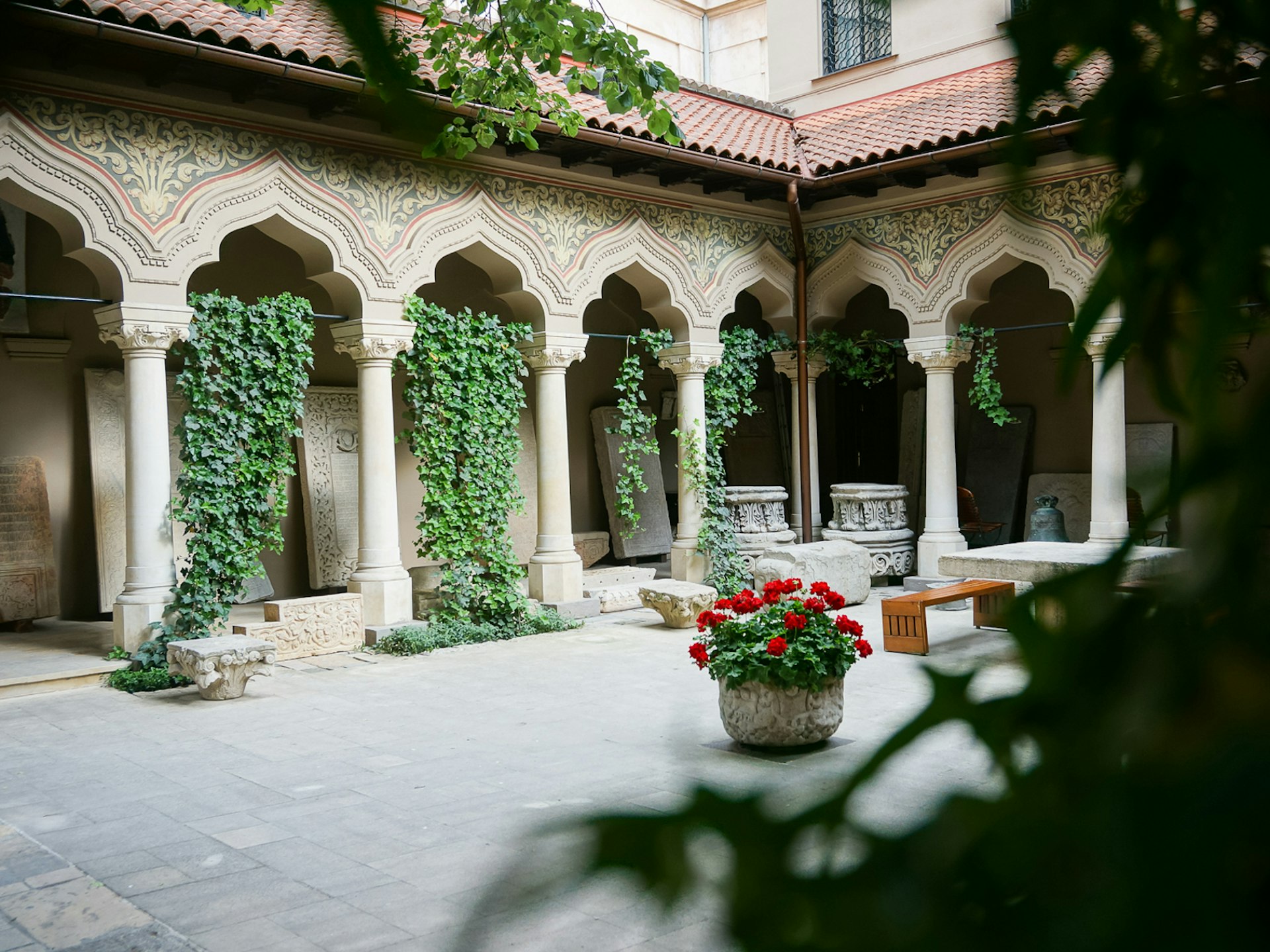 The courtyard of Stavropoleos Church © Monica Suma / Lonely Planet