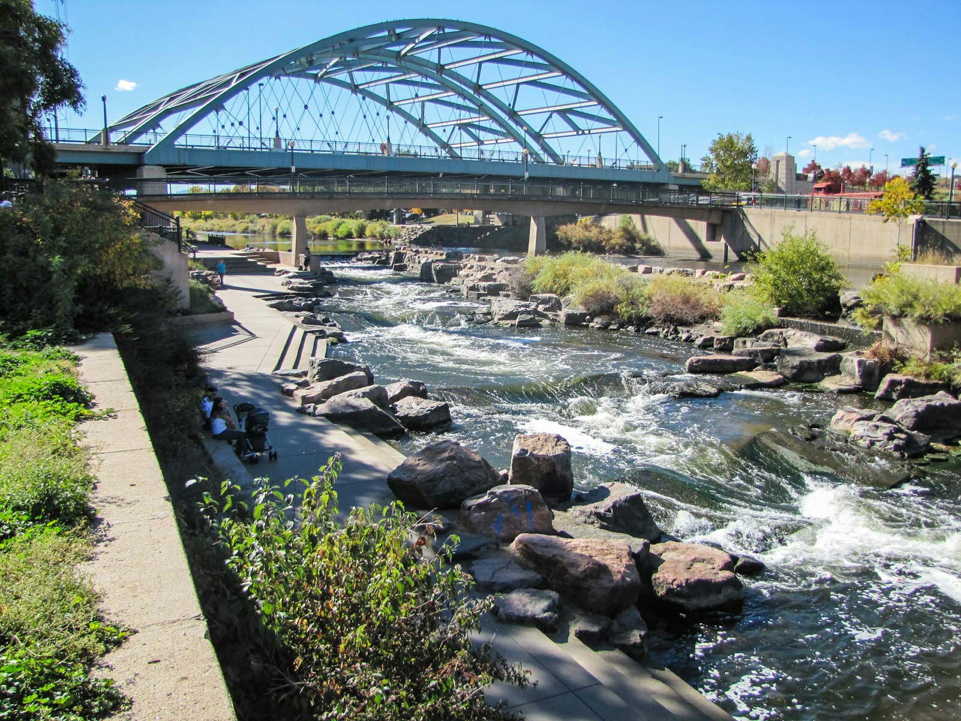 Perfect for strolling, biking or picnicking, Confluence Park embodies Denver's outdoor lifestyle © Liza Prado / Lonely Planet