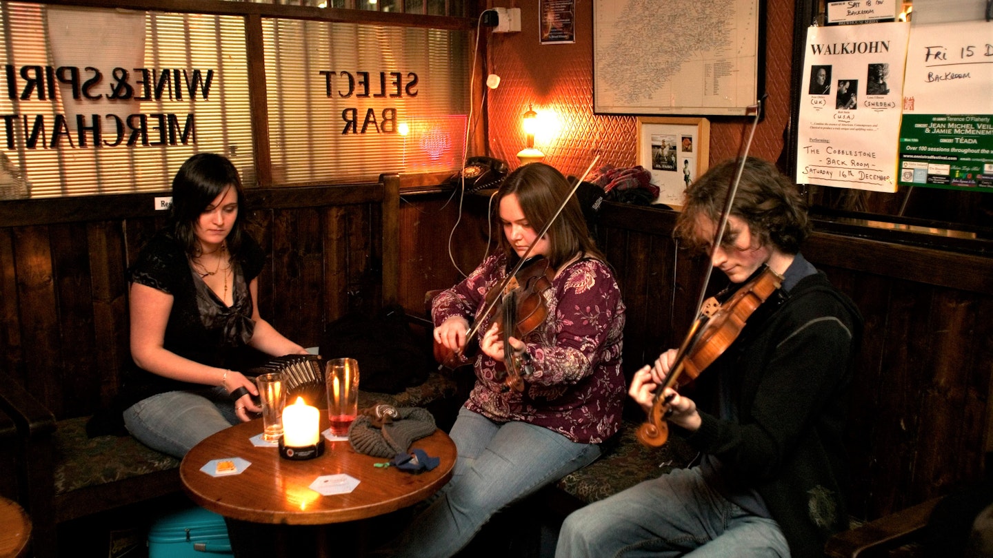For some traditional Irish music head to the Cobblestone © Doug McKinlay / Lonely Planet