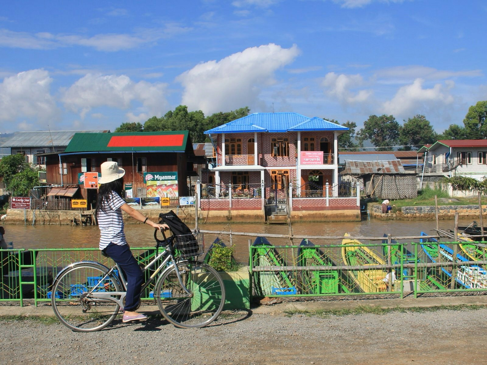 Cyclist in Nyaungshwe town