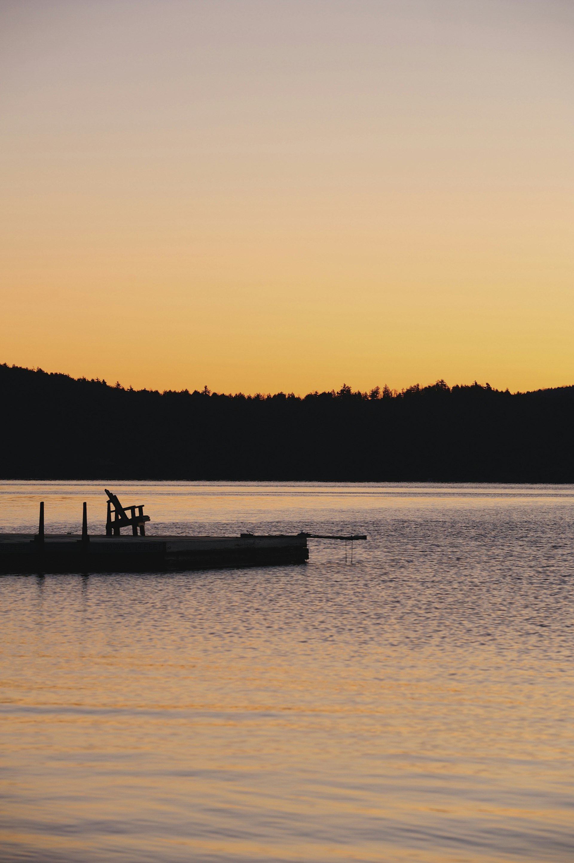 Unwind along Lake George after a day of hiking © Dermot Conlan / Getty Images