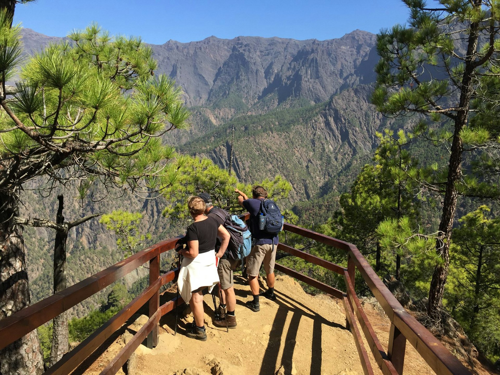 Taking in the view at Mirador de la Cumbrecita © Tom Stainer / Lonely Planet