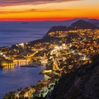 Features - The Old Town of Dubrovnik at sunset, Croatia